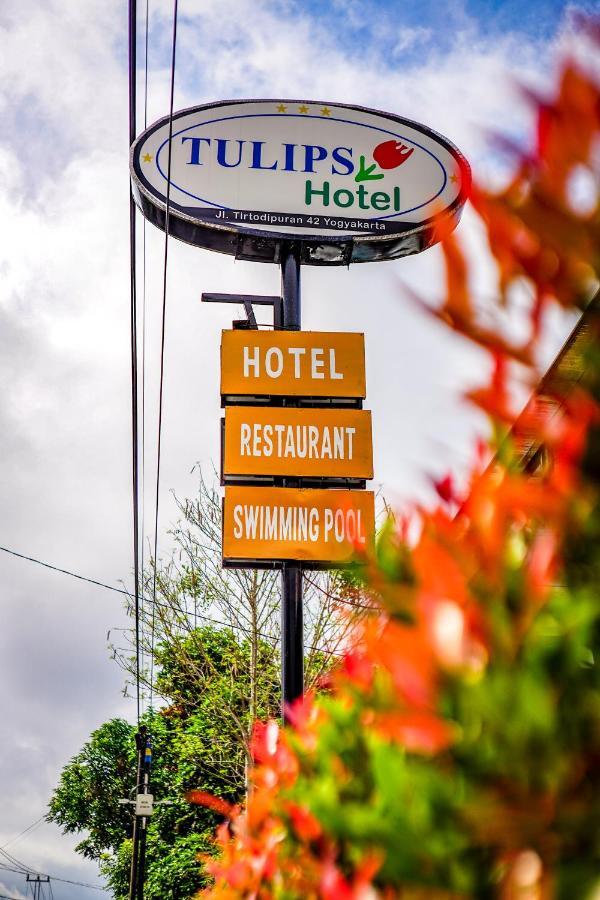 Hotel Tulips Yogyakarta Ngoại thất bức ảnh
