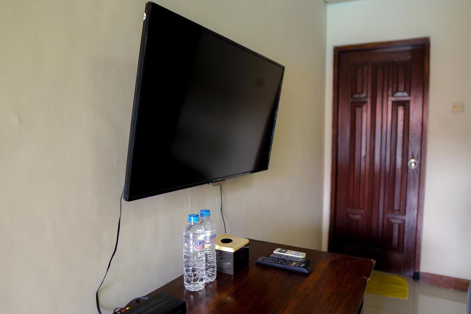 Hotel Tulips Yogyakarta Phòng bức ảnh