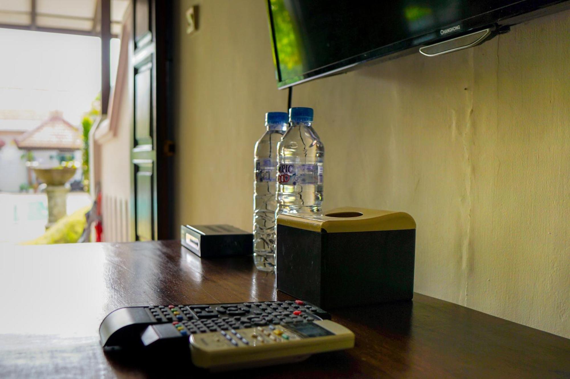 Hotel Tulips Yogyakarta Phòng bức ảnh