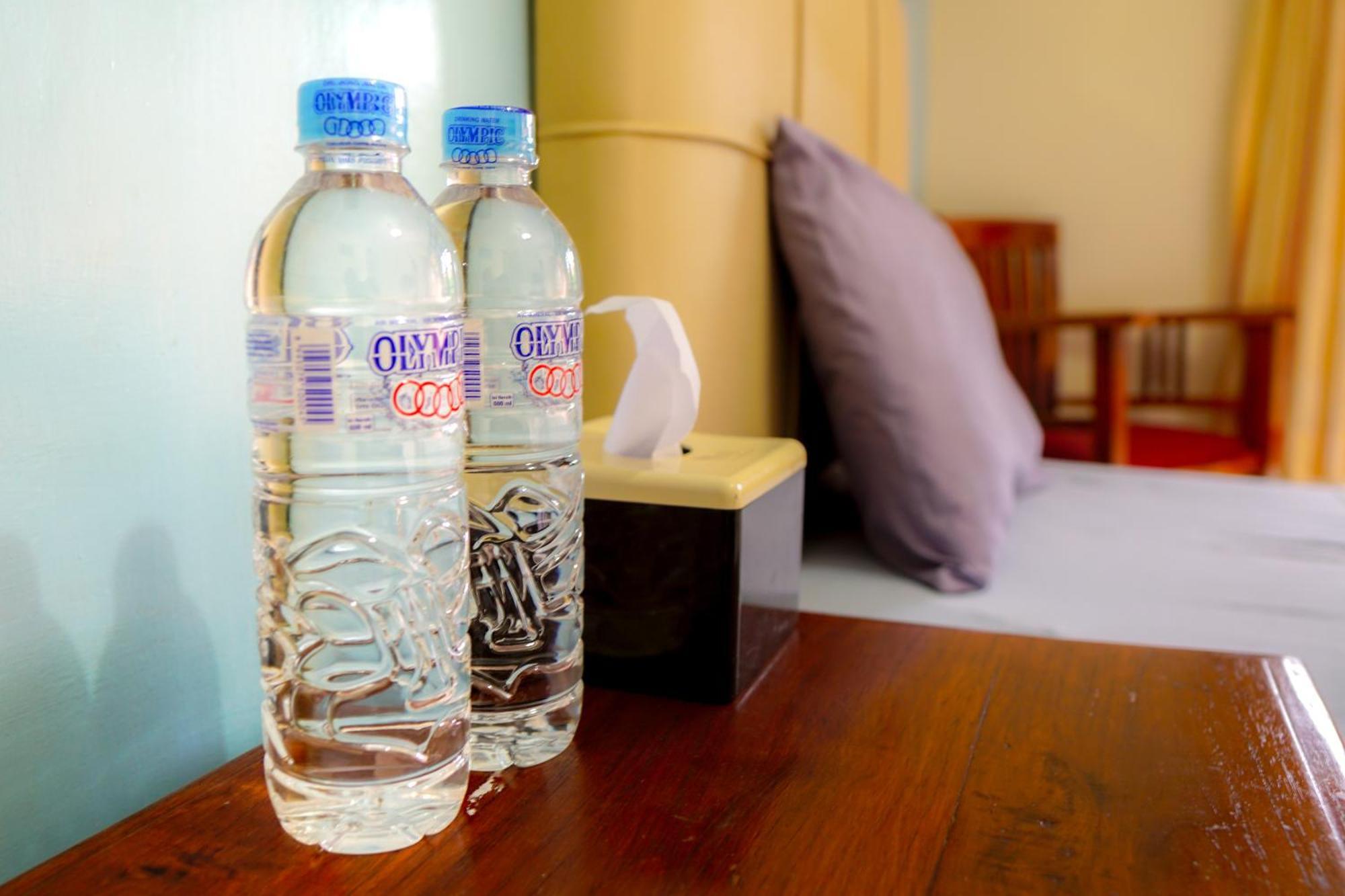 Hotel Tulips Yogyakarta Phòng bức ảnh